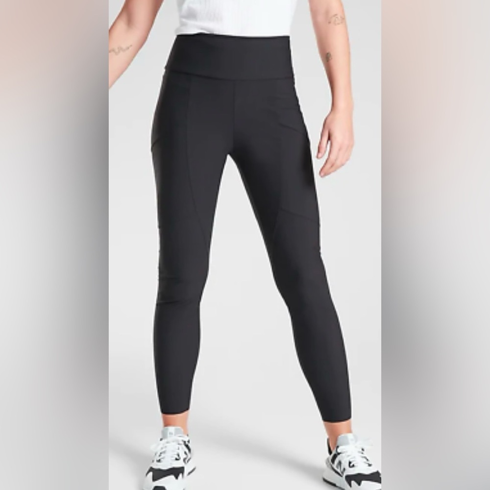 Women's Athleta Stellar City Tight Leggings Black Size 10